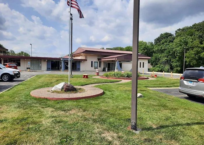 Hotel Americas Value Moline