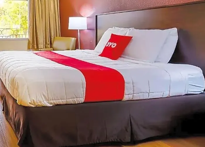 Americas Value Hotel 3*